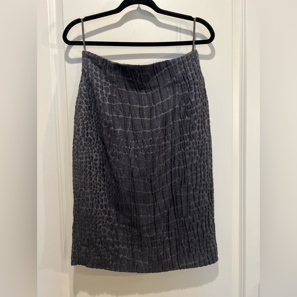 Yves Saint Laurent Charcoal Croc Embossed Pencil Skirt Size 6 - Picture 4 of 9
